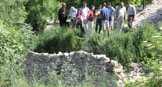 Visite de terrain ASCNI (Analyse des systèmes constructifs non industrialisés), 2005 Le Beaucet (84)